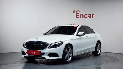 2018 Mercedes-Benz C-Class