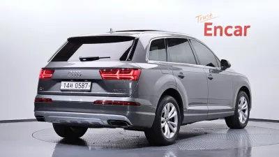 2016 Audi Q7
