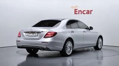 2017 Mercedes-Benz E-Class