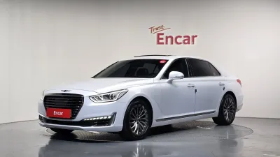 2017 Genesis EQ900