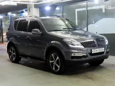 2017 KG Mobility Rexton W
