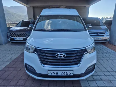 2019 Hyundai Starex