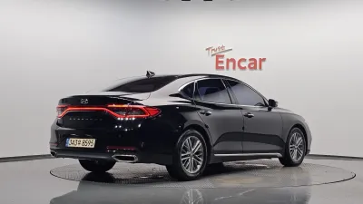2018 Hyundai Grandeur