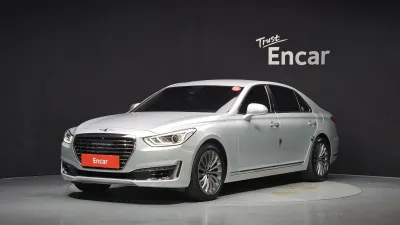 2016 Genesis EQ900