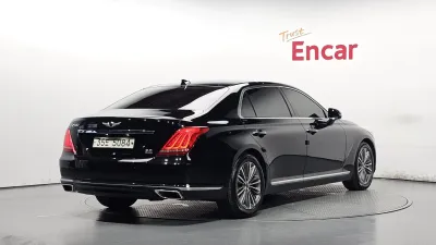 2016 Genesis EQ900
