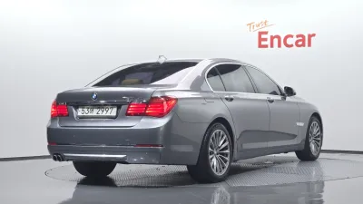 2015 BMW 7-Series