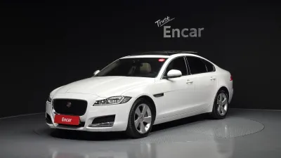 2018 Jaguar XF