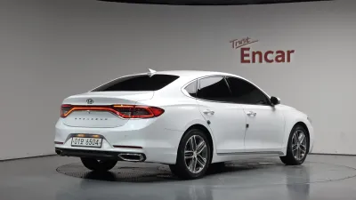 2018 Hyundai Grandeur