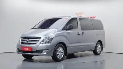 2018 Hyundai Starex