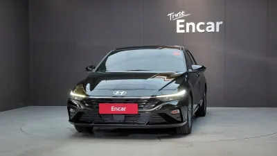2024 Hyundai Elantra