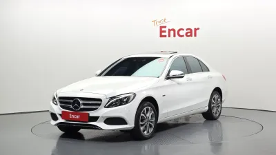 2018 Mercedes-Benz C-Class