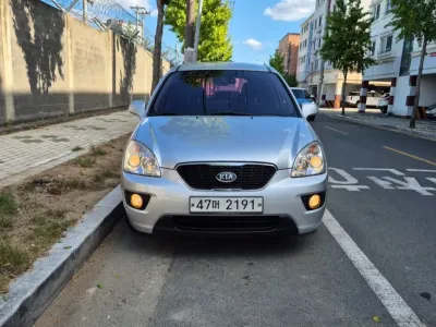 2013 Kia Carens