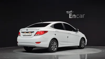 2019 Hyundai Accent