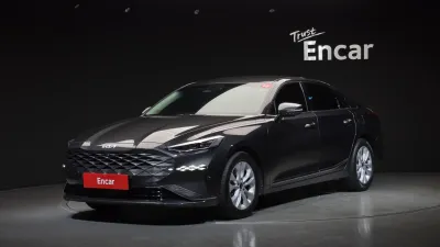 2023 Kia K8