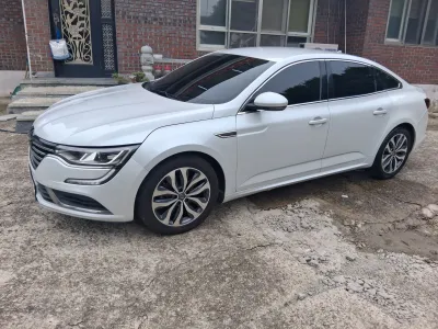 2016 Renault Korea SM6