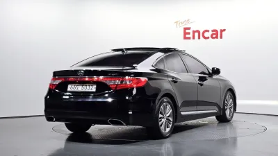 2016 Hyundai Grandeur