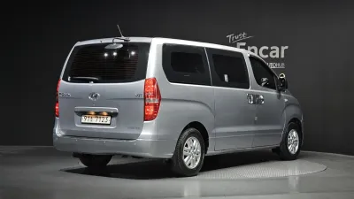 2021 Hyundai Starex
