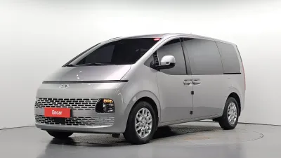 2022 Hyundai Staria