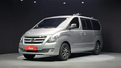 2017 Hyundai Starex