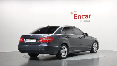 2011 Mercedes-Benz E-Class