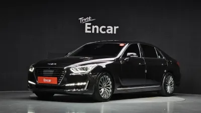 2018 Genesis EQ900