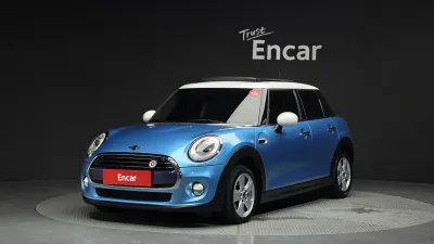2017 Mini Cooper
