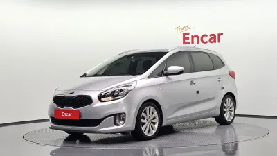 2015 Kia Carens