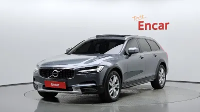 2018 Volvo V90