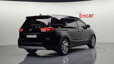 2017 Kia Canival