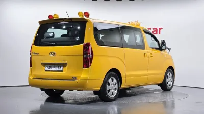 2019 Hyundai Starex