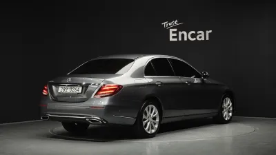 2017 Mercedes-Benz E-Class