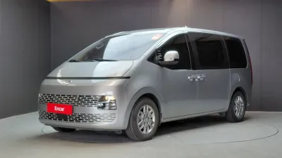 2022 Hyundai Staria