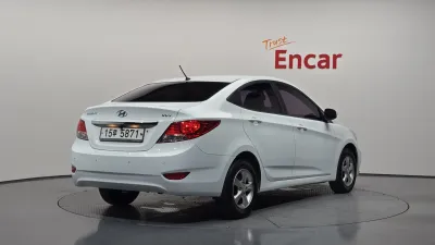 2012 Hyundai Accent