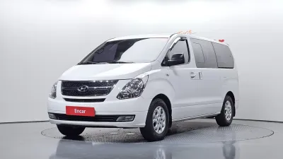 2016 Hyundai Starex