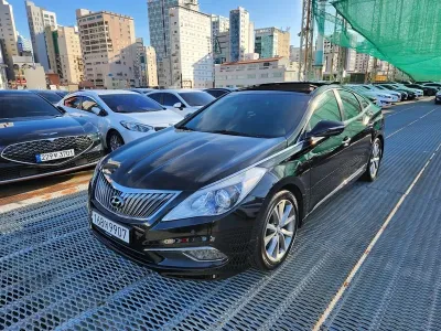 2016 Hyundai Grandeur