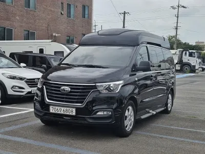 2019 Hyundai Starex