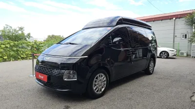 2023 Hyundai Staria
