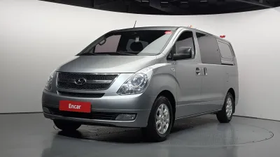 2012 Hyundai Starex
