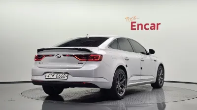 2016 Renault Korea SM6
