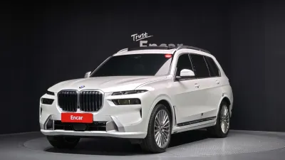 2025 BMW X7