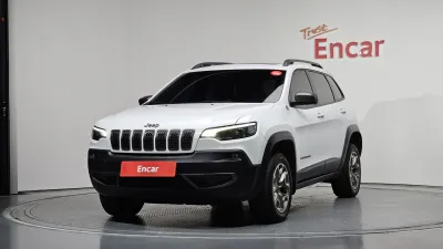 2020 Jeep Cherokee